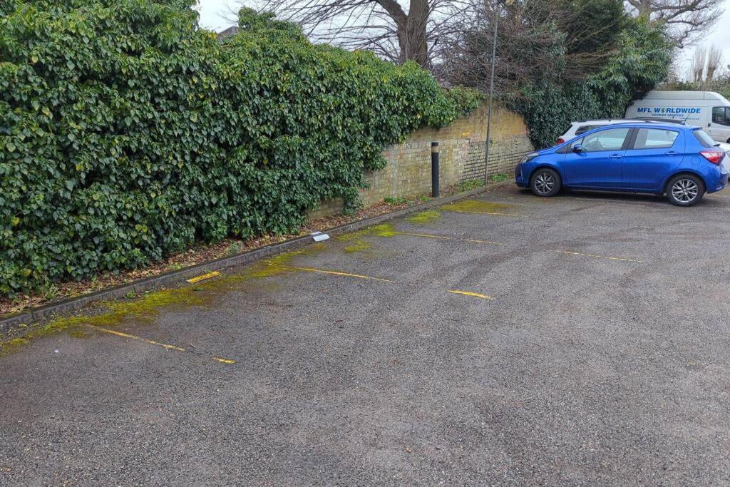 Stylish, Peaceful 2-bed Flat With Free Parking New Barnet